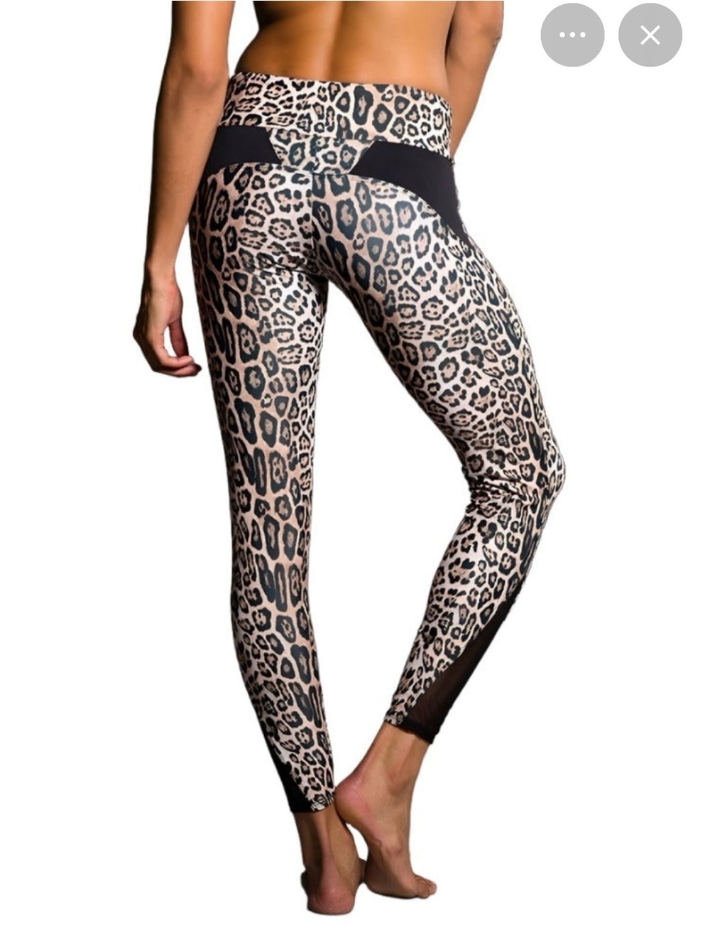 Onzie Leopard Print High-Waist Leggings, size S/M